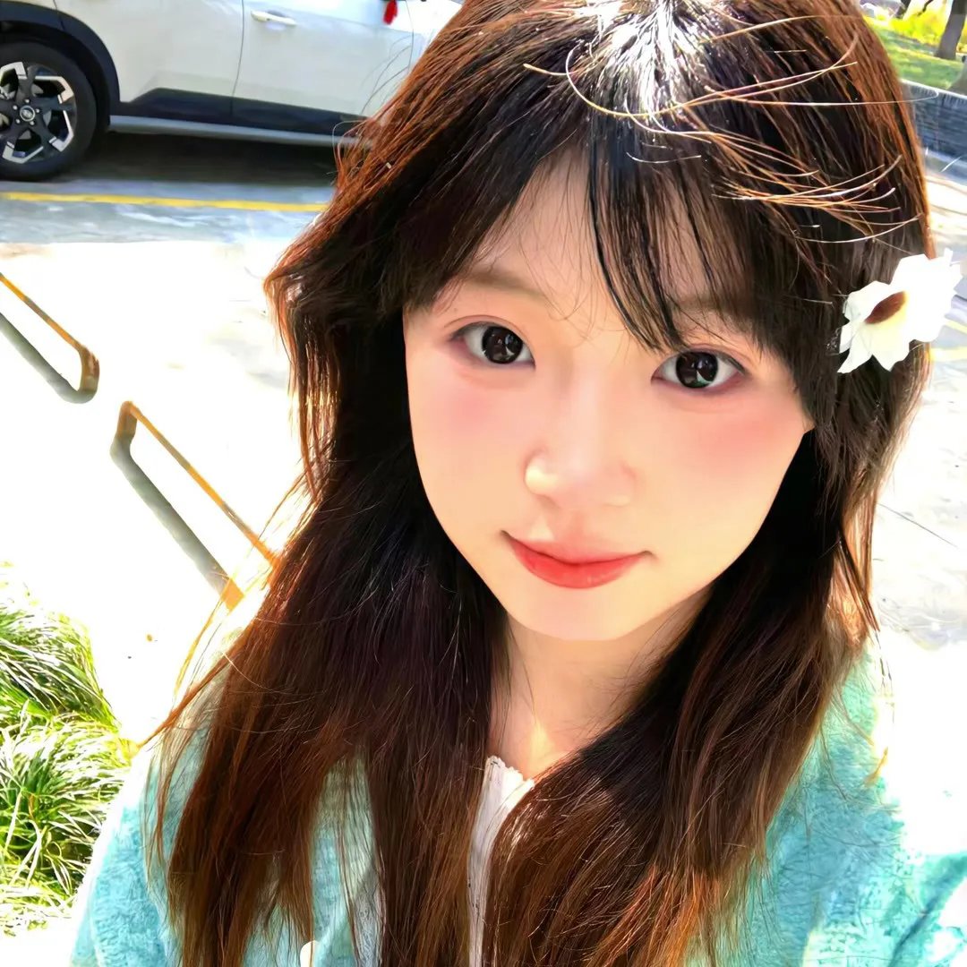 古城春色